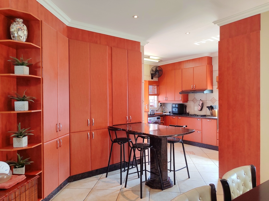 3 Bedroom Property for Sale in Wilkoppies North West